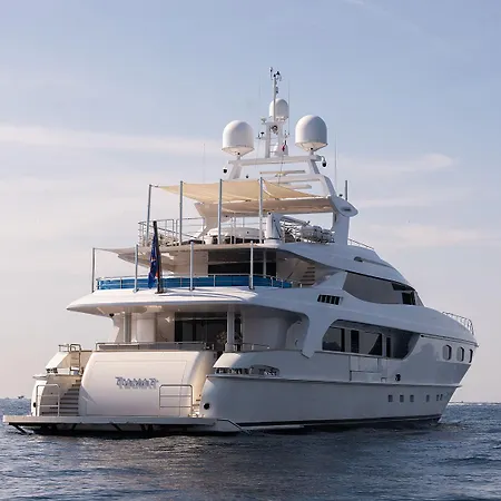 Botel Trackside Superyacht Vip - Tiamat Monte Carlo